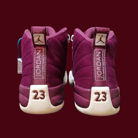 🚻6.5Y US—Air Jordan 12 Retro BG 2017 [BORDEAUX/SAIL–METALLIC SILVER] 153265–617 - Picture 6 of 11
